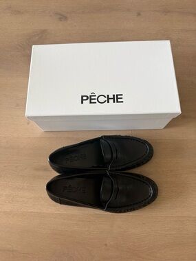 Shop Pêche Black Hugh Loafers